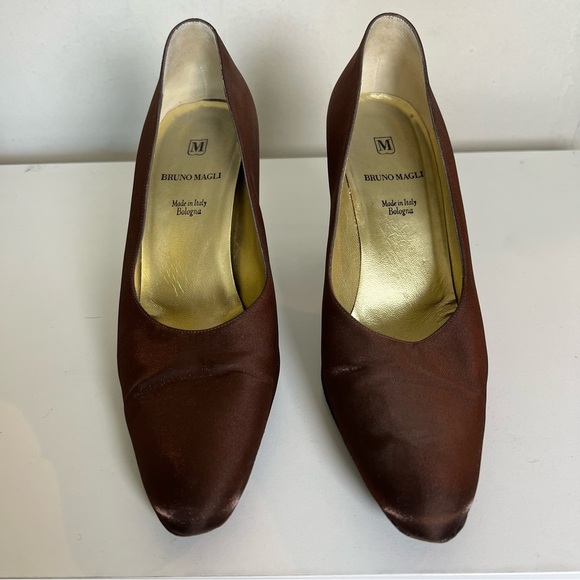 Bruno Magli Vintage Brown Satin Leather Heels Round Toe Stiletto Pumps Size 9.5 - Picture 5 of 9